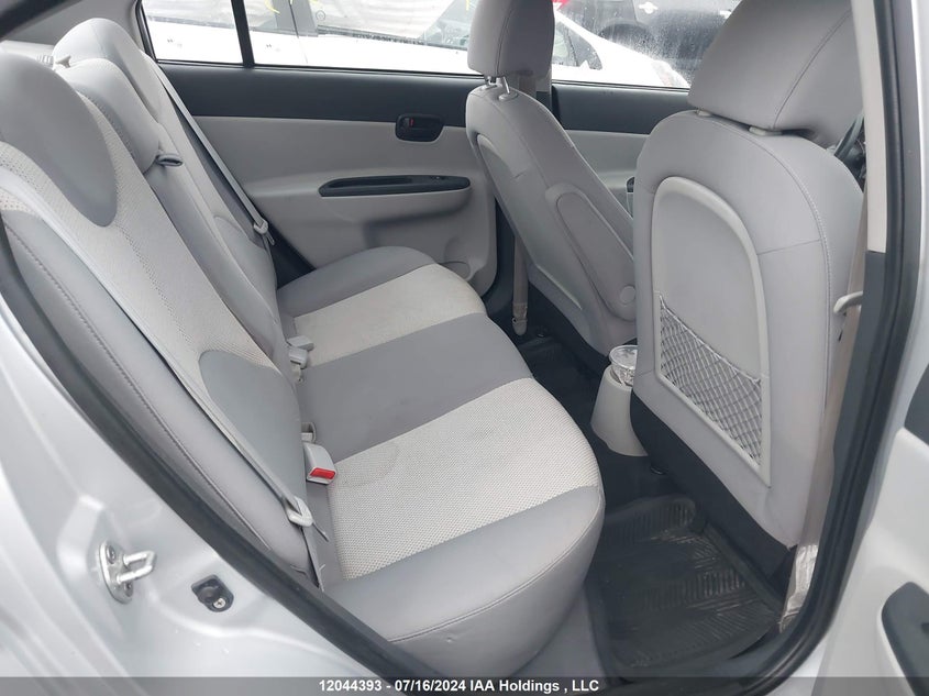 2010 Hyundai Accent Gl VIN: KMHCN4BC1AU394031 Lot: 12044393