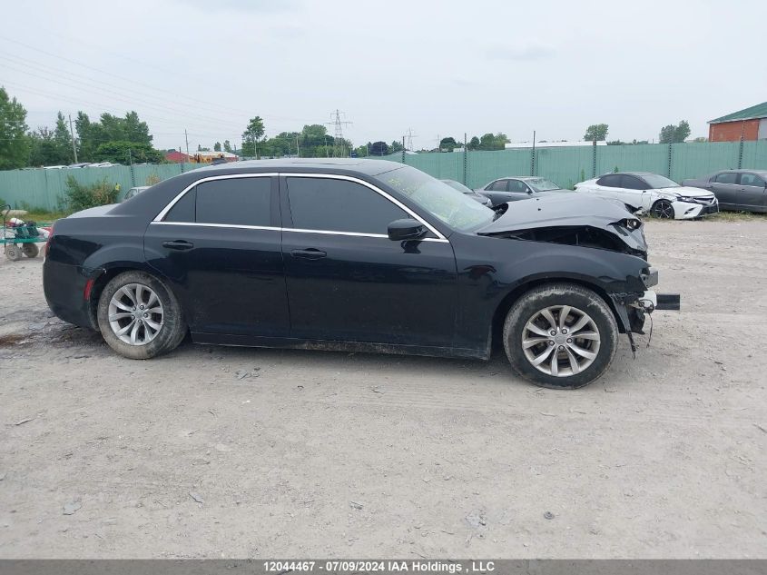 2018 Chrysler 300 Touring VIN: 2C3CCAAG7JH277798 Lot: 12044467