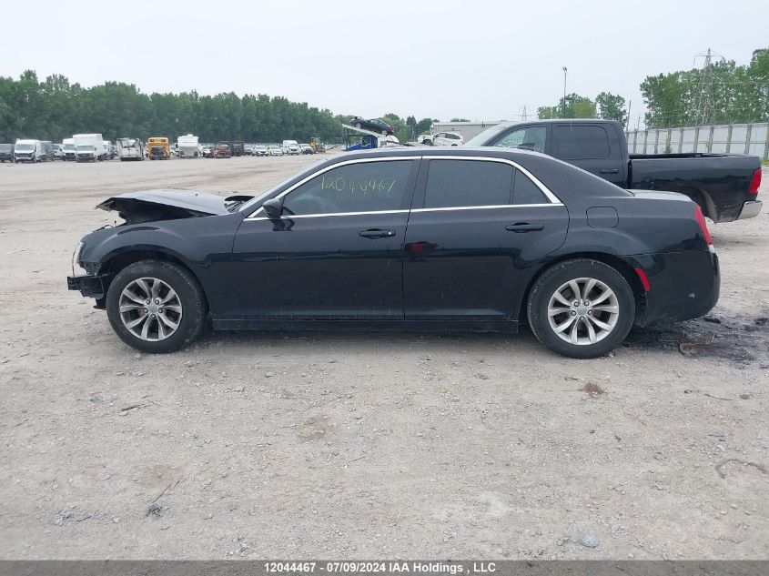 2018 Chrysler 300 Touring VIN: 2C3CCAAG7JH277798 Lot: 12044467