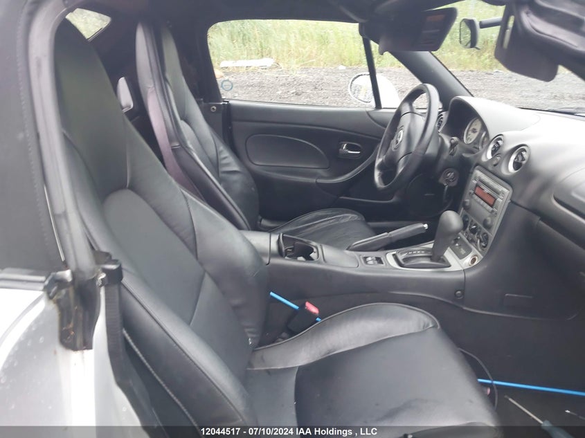 2004 Mazda Mx-5 Miata VIN: JM1NB353840400463 Lot: 12044517