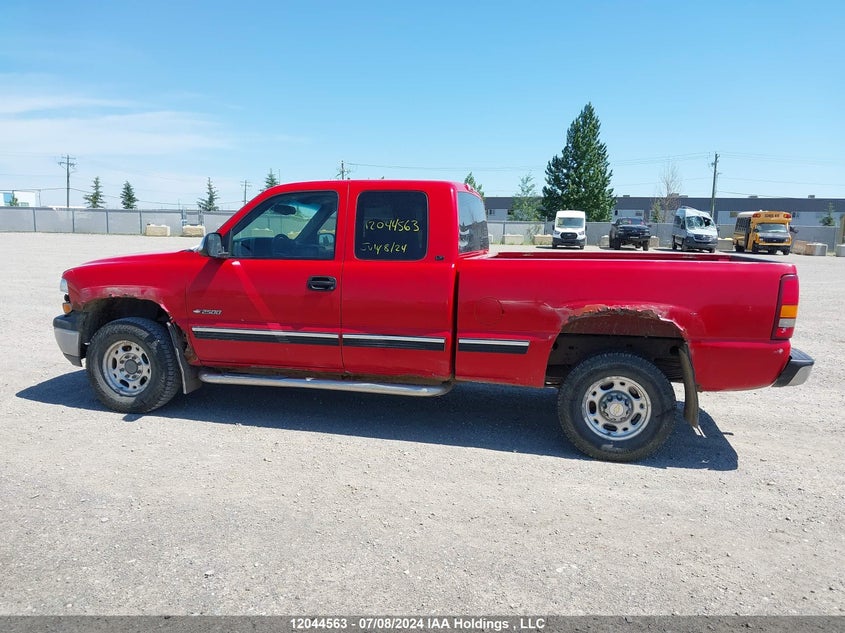 1999 Chevrolet Silverado 2500 VIN: 1GCGK29U7XE161310 Lot: 12044563