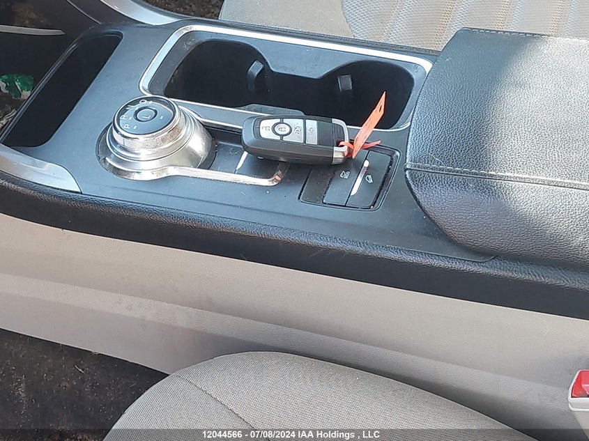 2019 Ford Fusion Se VIN: 3FA6P0LU4KR145975 Lot: 12044566