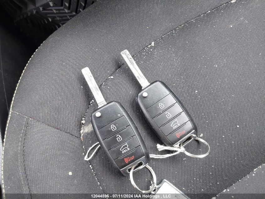 2016 Kia Soul + VIN: KNDJP3A56G7389787 Lot: 12044596