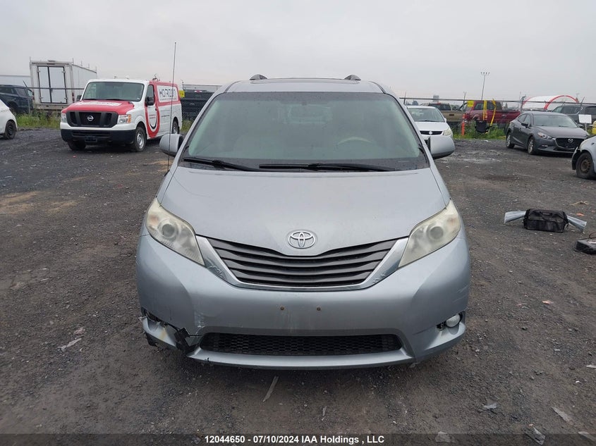 2011 Toyota Sienna Xle/Limited VIN: 5TDYK3DC6BS002435 Lot: 12044650