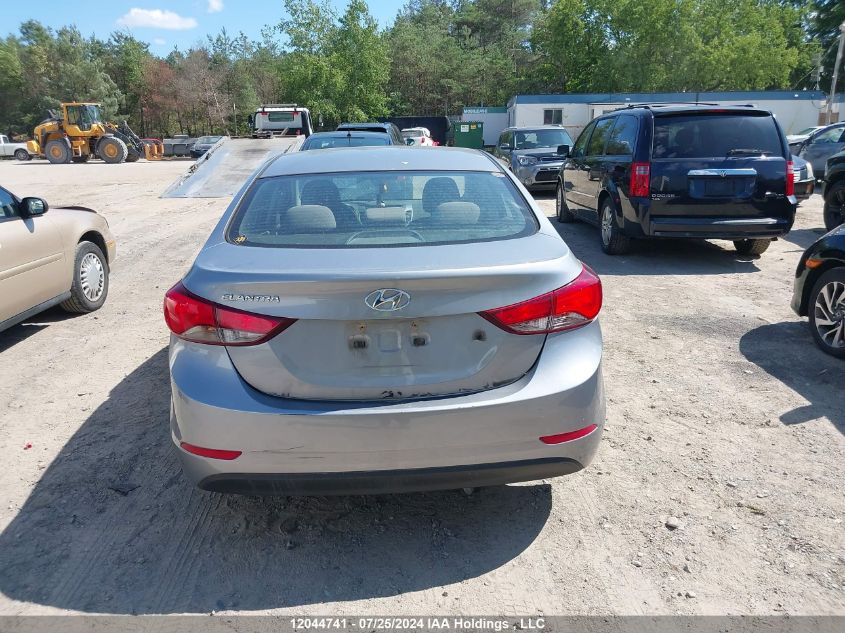 2015 Hyundai Elantra Se/Sport/Limited VIN: 5NPDH4AE6FH649700 Lot: 12044741