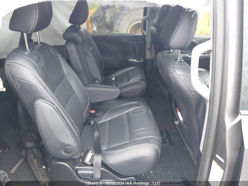 2015 Toyota Sienna Sport VIN: 5TDXK3DC2FS638805 Lot: 12044970