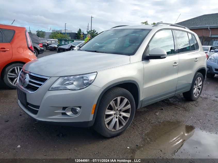 2011 Volkswagen Tiguan VIN: WVGBV7AXXBW518742 Lot: 12044981