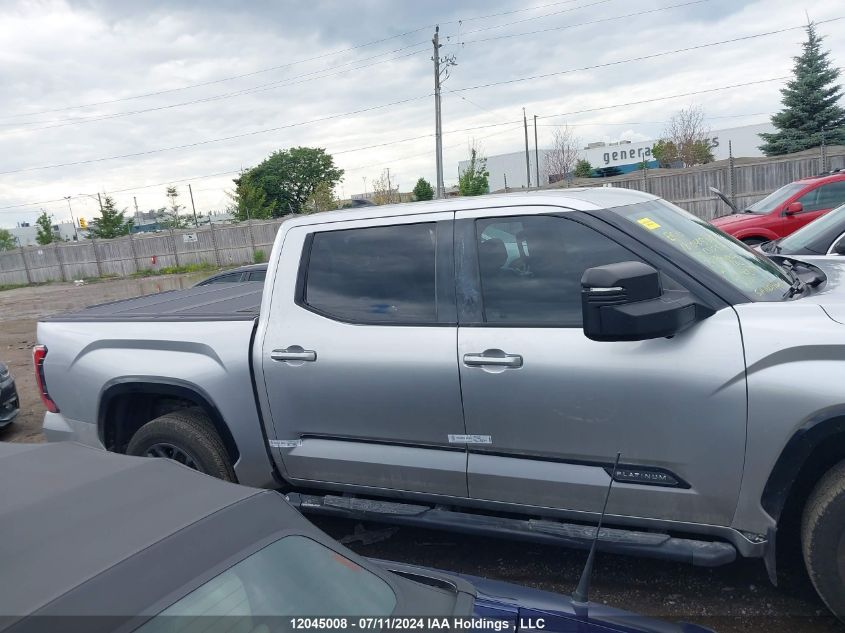 2022 Toyota Tundra Crewmax Platinum/Crewmax 1794 VIN: 5TFNA5DBXNX012571 Lot: 12045008