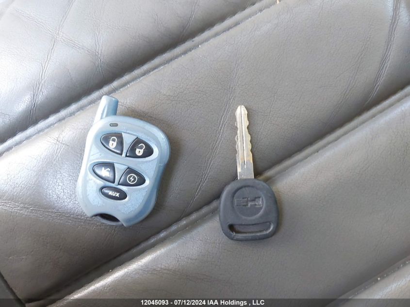 2003 Hummer H2 VIN: 5GRGN23U13H125135 Lot: 12045093