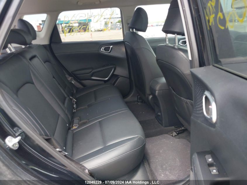 2022 Kia Soul Ev Limited VIN: KNDJ33A18N7023724 Lot: 12045229