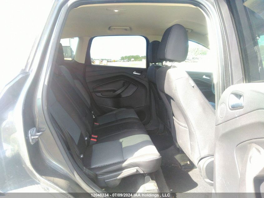 2017 Ford Escape Se VIN: 1FMCU9GD8HUB18327 Lot: 12045234