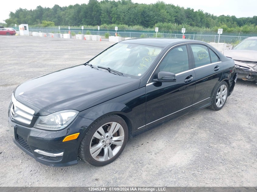 2012 Mercedes-Benz C 300 4Matic VIN: WDDGF8BB2CF860256 Lot: 12045249