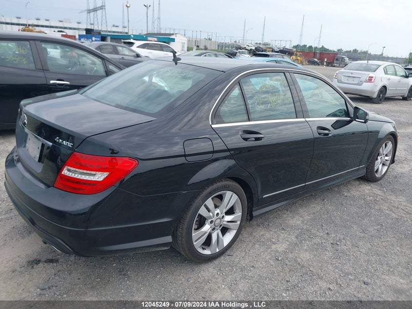 2012 Mercedes-Benz C 300 4Matic VIN: WDDGF8BB2CF860256 Lot: 12045249