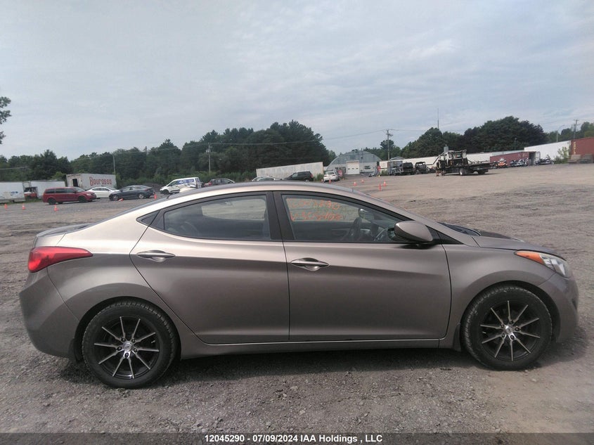 2013 Hyundai Elantra VIN: 5NPDH4AE4DH305408 Lot: 12045290