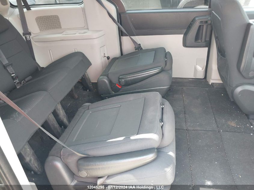 2010 Dodge Grand Caravan Se VIN: 2D4RN4DE1AR257989 Lot: 12045295