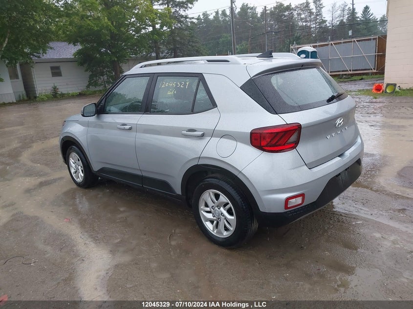 2022 Hyundai Venue Preferred VIN: KMHRC8A32NU167980 Lot: 12045329