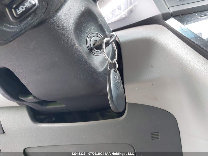 2015 Toyota Sienna Le VIN: 5TDKK3DC1FS581460 Lot: 12045337