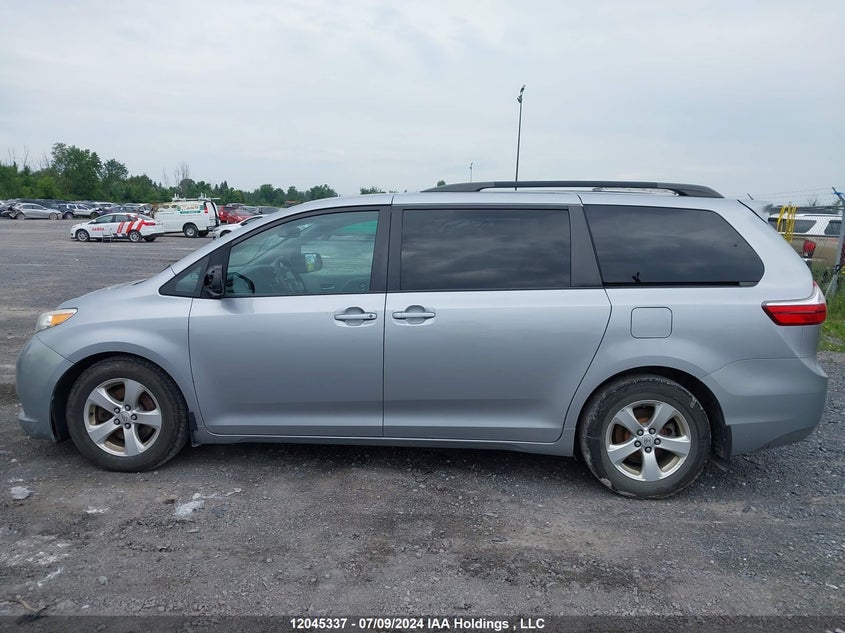2015 Toyota Sienna Le VIN: 5TDKK3DC1FS581460 Lot: 12045337