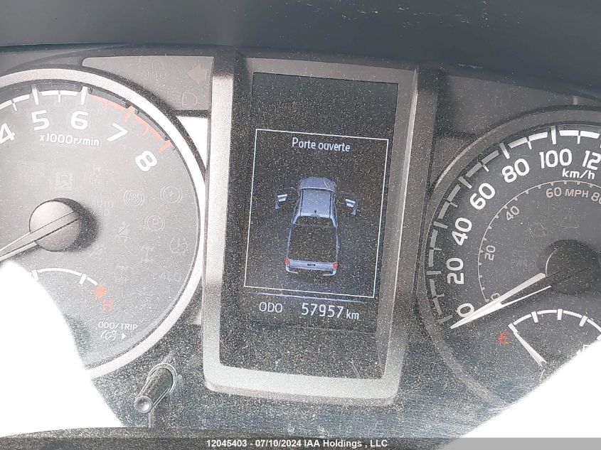 2019 Toyota Tacoma Double Cab/Sr5/Trd Sport/Trd Off Road VIN: 5TFDZ5BN8KX040219 Lot: 12045403