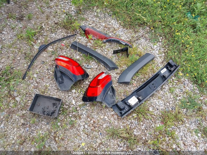 2016 Jeep Cherokee Trailhawk VIN: 1C4PJMBS3GW146675 Lot: 12045441