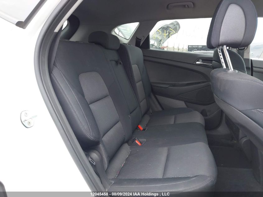 2016 Hyundai Tucson Premium VIN: KM8J33A48GU063697 Lot: 12045458