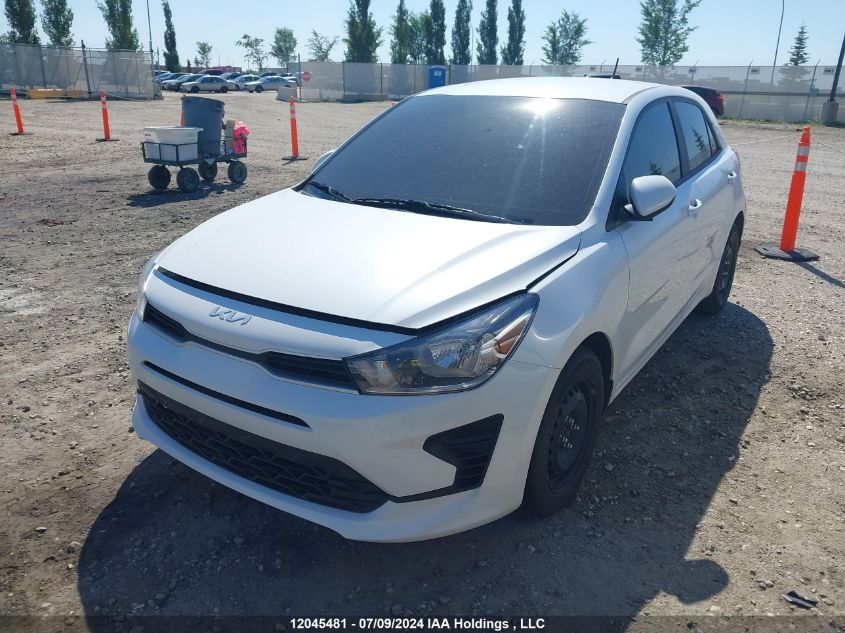 2022 Kia Rio 5-Door VIN: 3KPA25AD8NE505800 Lot: 12045481