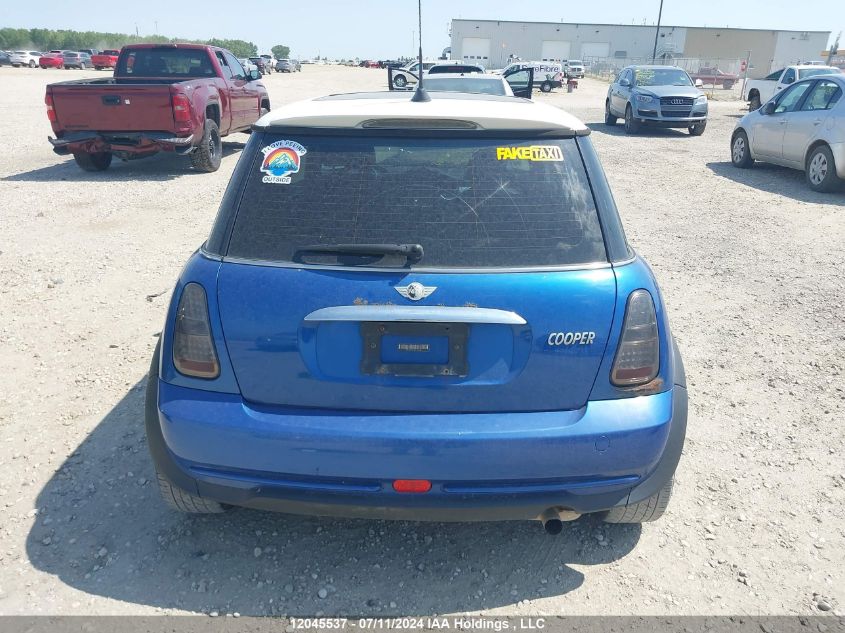 2006 Mini Cooper Hardtop VIN: WMWRC33596TJ76895 Lot: 12045537