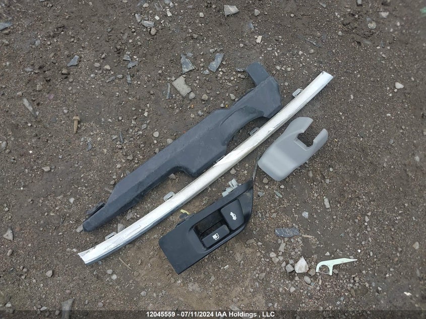 2010 Toyota Camry VIN: 4T1BF3EKXAU081758 Lot: 12045559