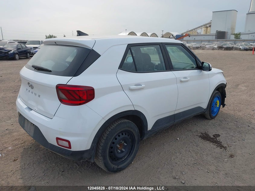 2021 Hyundai Venue Essential Auto Ivt VIN: KMHRB8A37MU101569 Lot: 12045828