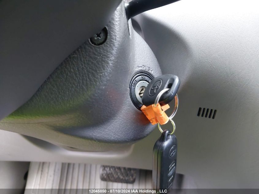 2008 Toyota Corolla VIN: 2T1BR32E18C856255 Lot: 12045850