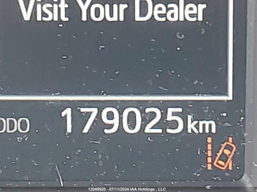 2018 Toyota Rav4 Hybrid Le+ VIN: JTMRJREV6JD241729 Lot: 12045920