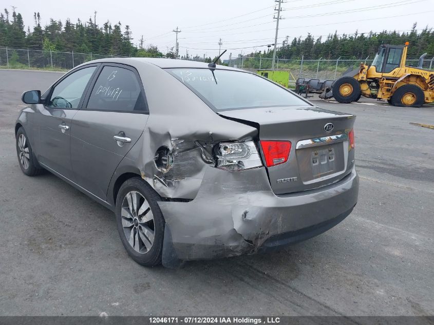 2013 Kia Forte VIN: KNAFU4A24D5647397 Lot: 12046171