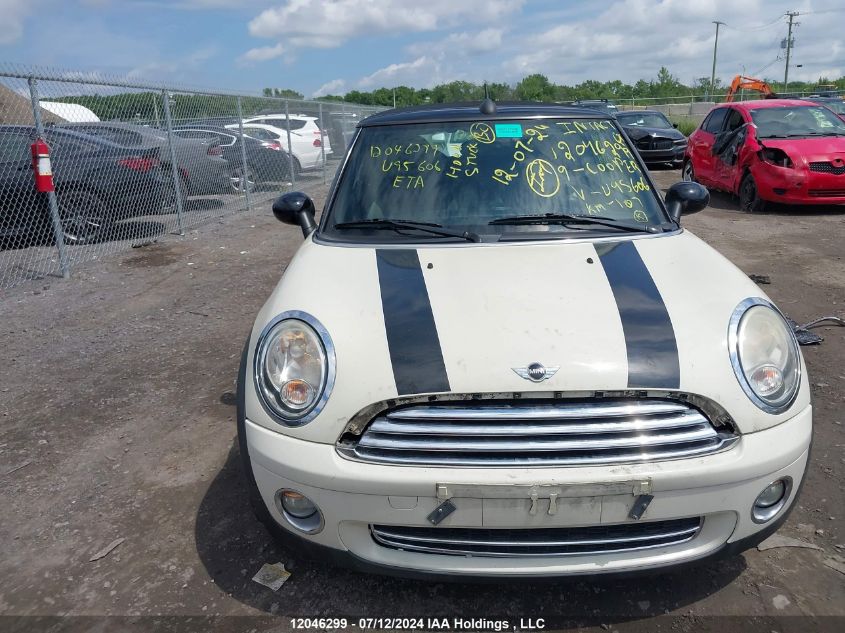 2009 Mini Cooper VIN: WMWMR33589TU95606 Lot: 12046299