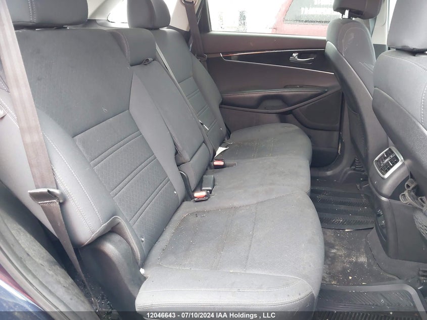 2017 Kia Sorento VIN: 5XYPGDA58HG210072 Lot: 12046643