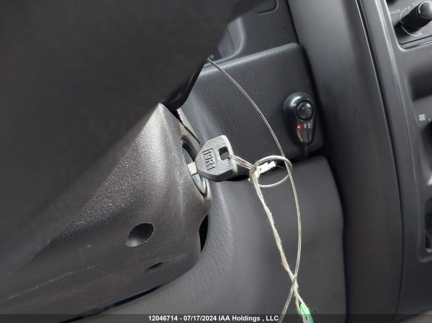 1998 Jeep Cherokee VIN: 1J4FJ68S4WL198695 Lot: 12046714