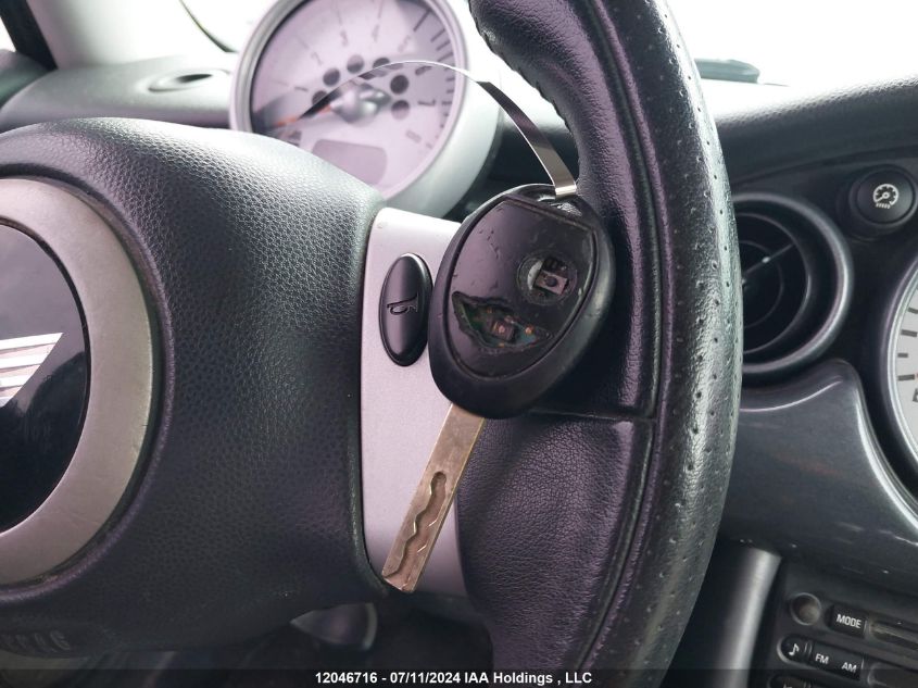 2004 Mini Cooper Hardtop VIN: WMWRC33434TC54353 Lot: 12046716