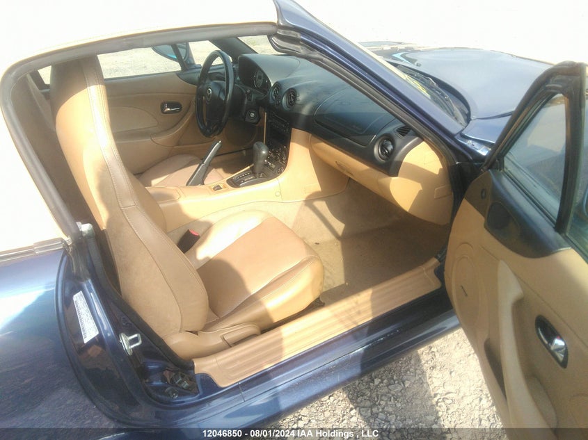 2001 Mazda Miata VIN: JM1NB353310206371 Lot: 12046850