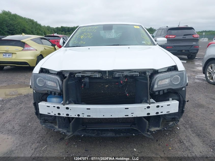 2022 Chrysler 300 Touring L VIN: 2C3CCADG7NH236492 Lot: 12047071