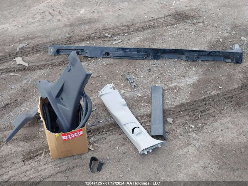 2022 Toyota Sienna Le 8-Passenger/Xle 8-Passenger/Xse 7-Passenger VIN: 5TDGRKEC0NS118735 Lot: 12047125