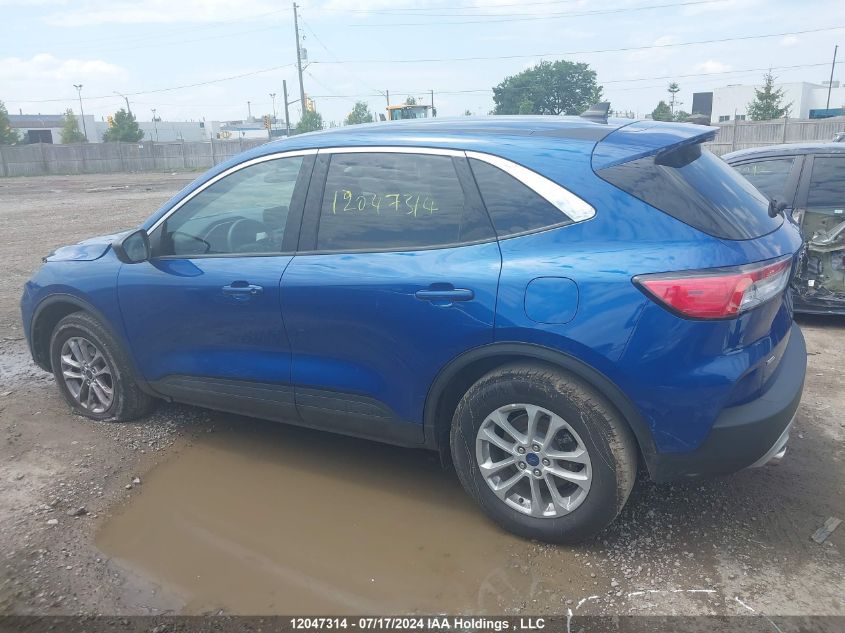 2022 Ford Escape Se VIN: 1FMCU9G6XNUA52604 Lot: 12047314