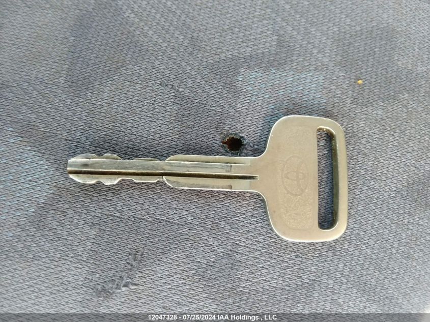 2004 Toyota Echo VIN: JTDBT123540322944 Lot: 12047328