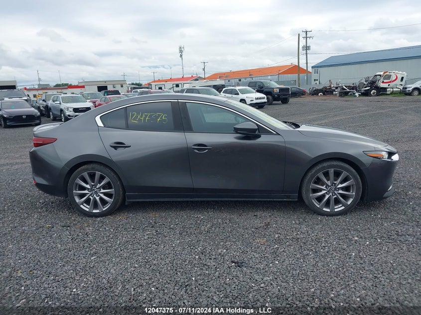 2019 Mazda 3 Preferred VIN: JM1BPADM2K1102405 Lot: 12047375