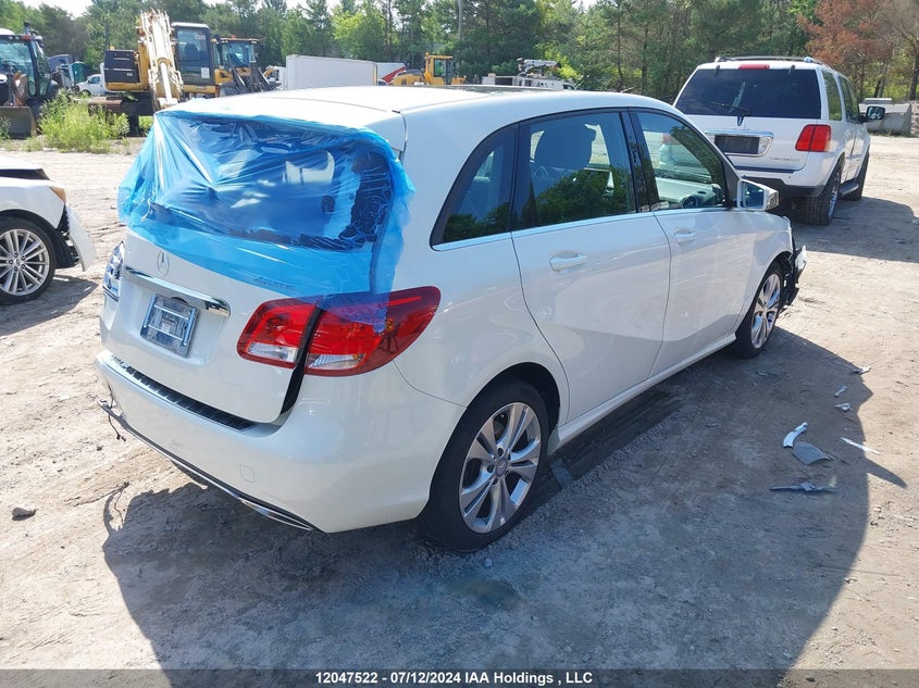 2015 Mercedes-Benz B-Class B 250 VIN: WDDMH4GB0FJ305743 Lot: 12047522