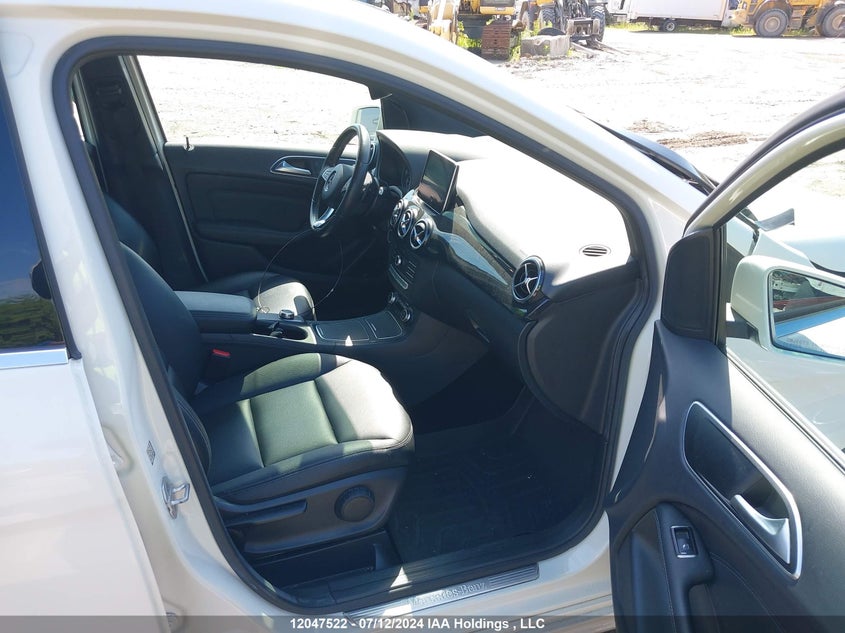 2015 Mercedes-Benz B-Class B 250 VIN: WDDMH4GB0FJ305743 Lot: 12047522