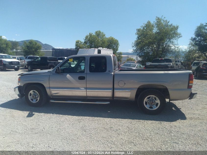 2000 GMC New Sierra 1500 VIN: 2GTEC19T3Y1283722 Lot: 12047524