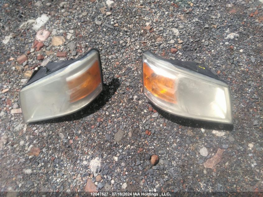 2010 Dodge Grand Caravan VIN: 2D4RN4DE5AR401172 Lot: 12047527