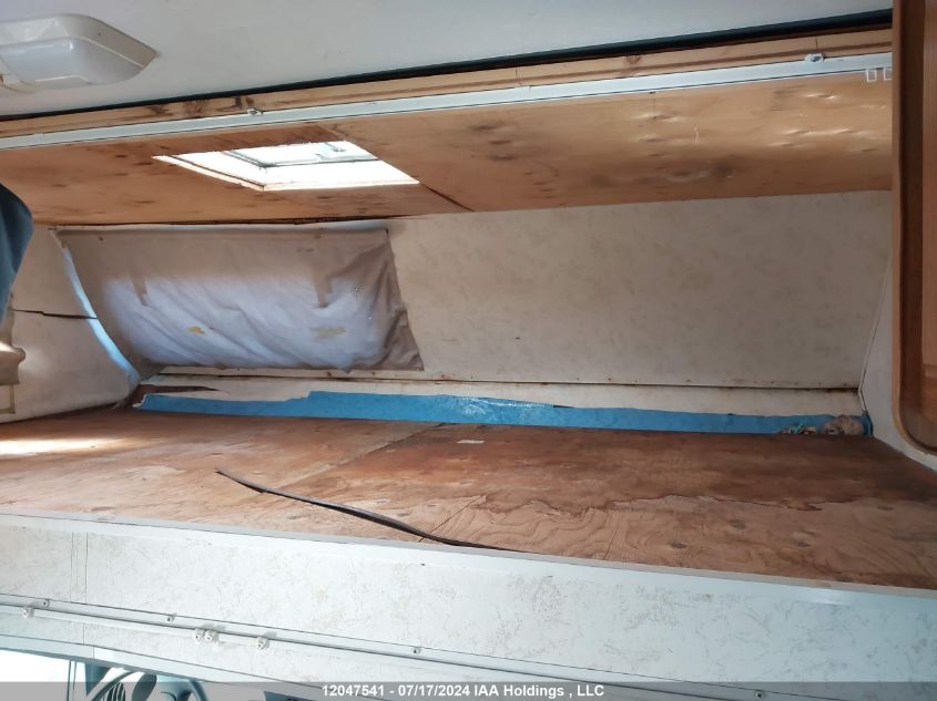 2003 Ford Econoline VIN: 1FDXE45S33HA87881 Lot: 12047541