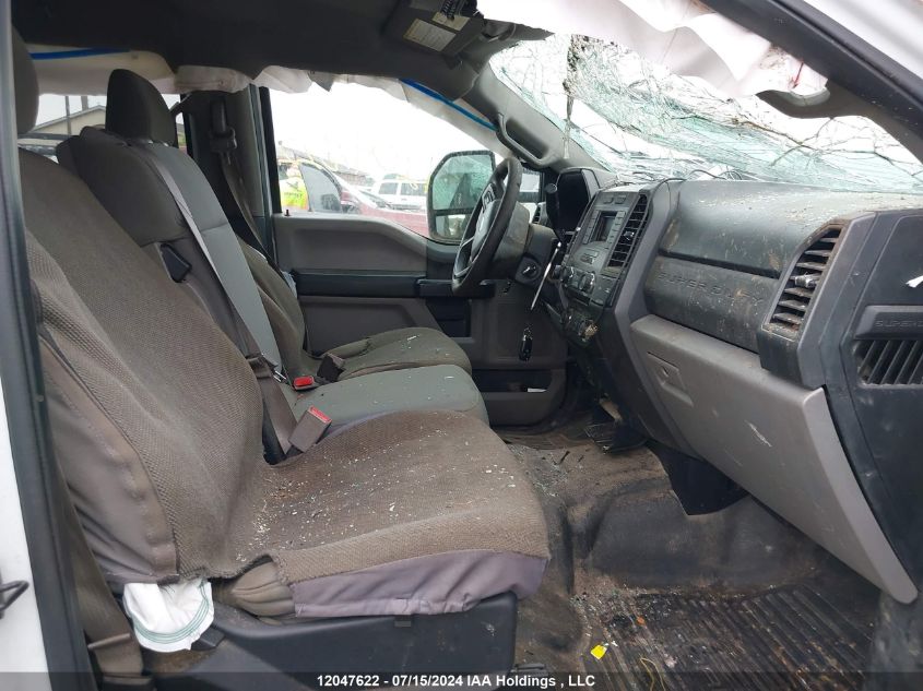 2017 Ford F350 Super Duty VIN: 1FT8W3B68HEC26371 Lot: 12047622