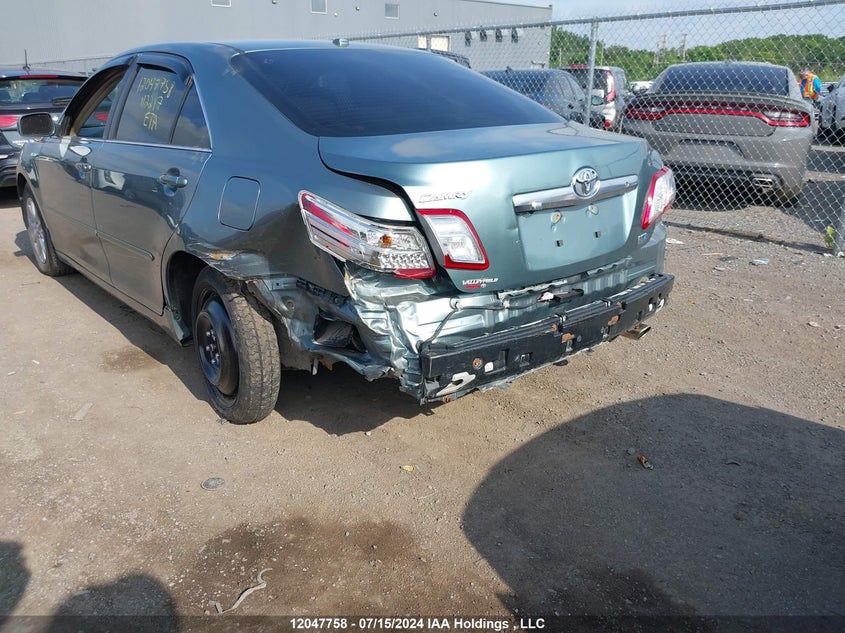 2010 Toyota Camry Hybrid VIN: 4T1BB3EK7AU112217 Lot: 12047758