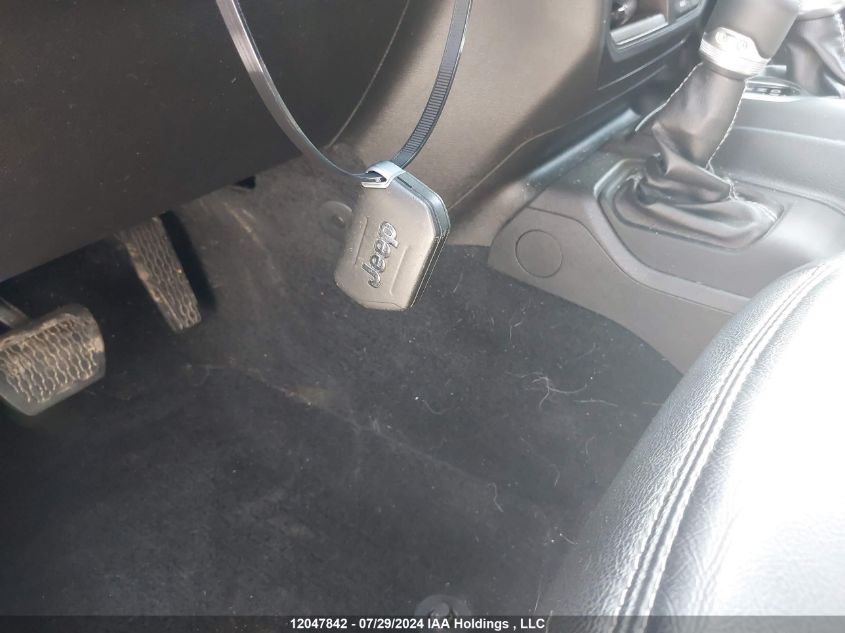 2019 Jeep Wrangler Unlimited Sahara VIN: 1C4HJXEG0KW541323 Lot: 12047842